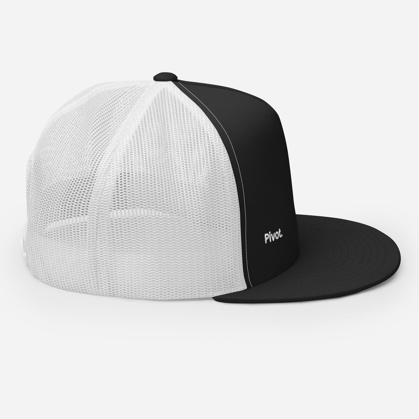 "Pivot." Trucker - Black & White Edition. - Mammoth Mojo